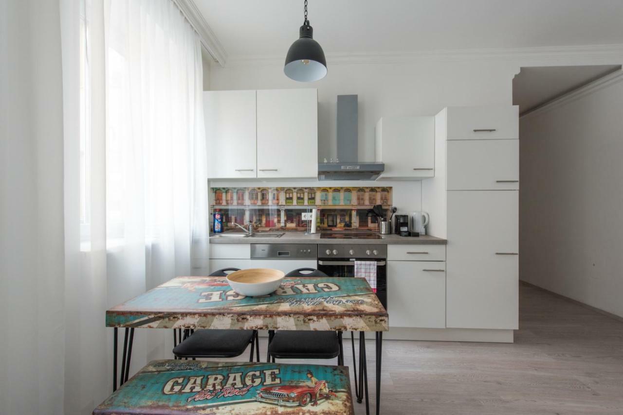 Let It Be Vienna U1, U2, U4 Karlsplatz Oper Apartment ภายนอก รูปภาพ