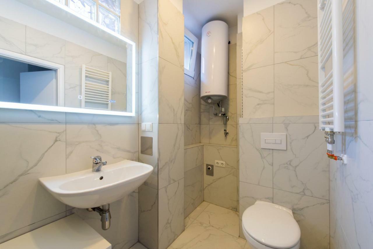 Let It Be Vienna U1, U2, U4 Karlsplatz Oper Apartment ภายนอก รูปภาพ